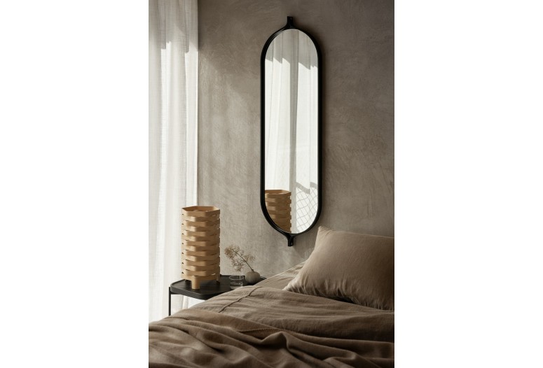 Comma mirror