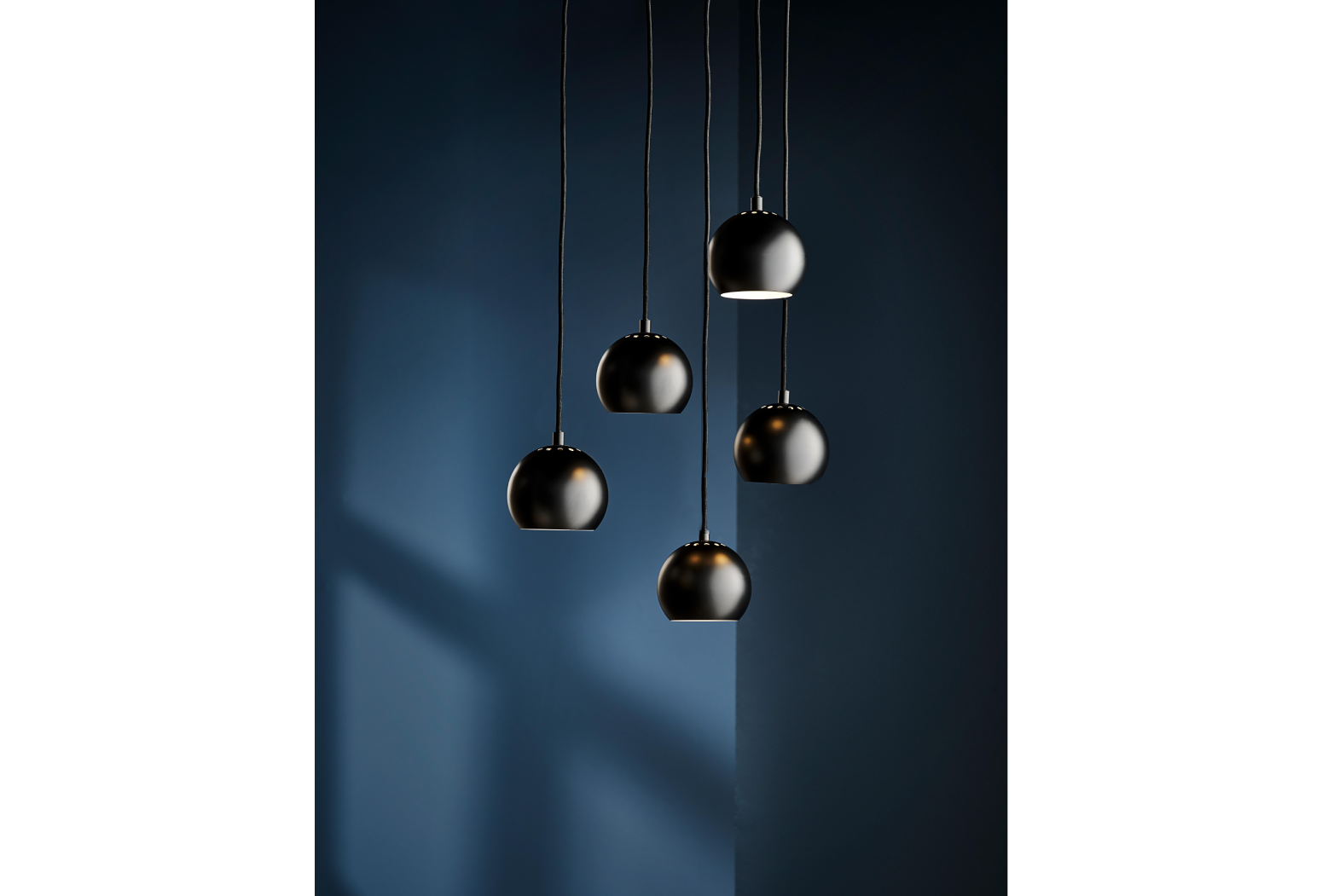 BALL 18